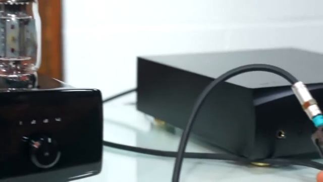 Astell&Kern AK120 плеер смотреть онлайн