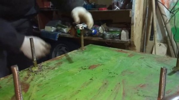 Как нарезать резьбу М10 на длинной шпильке