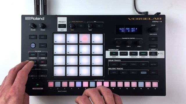 Roland Verselab MV-1 | Techno/House Jam (No Talking)