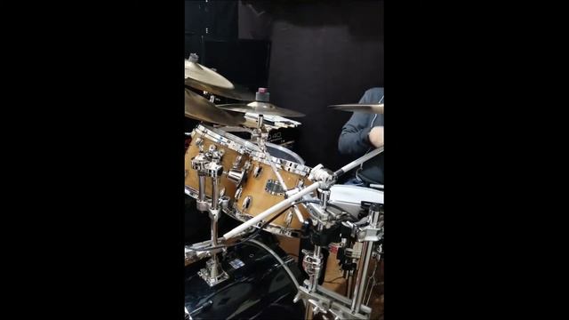 12/8 Fusion Shuffle - Benjamin Harrison&Ciprian Leu смотреть онлайн