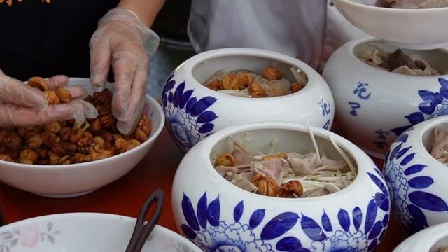 Best Seafood Soup! Most Nourishing Soup (Buddha Jumps Over The Wall Soup) - Taiwanese Street Food