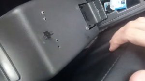 Быстрый ремонт подлокотника на приоре