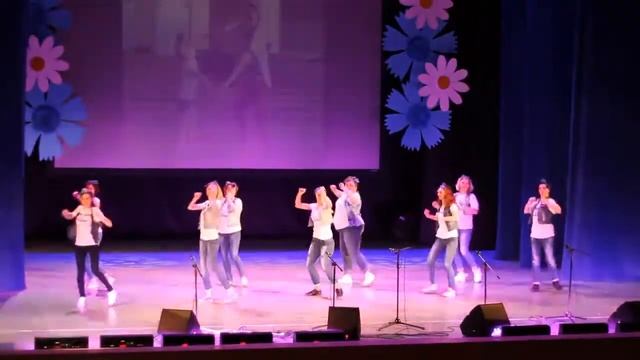 Да Я мать и я умею танцеватьTrim смотреть онлайн