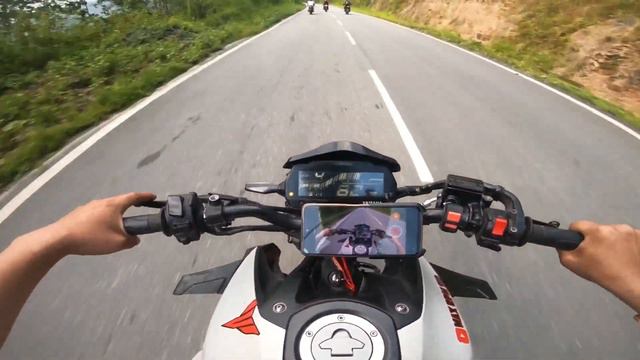 Raw Sound Of MT-15 || Knee Drag | Go Pro Hero 7 смотреть онлайн