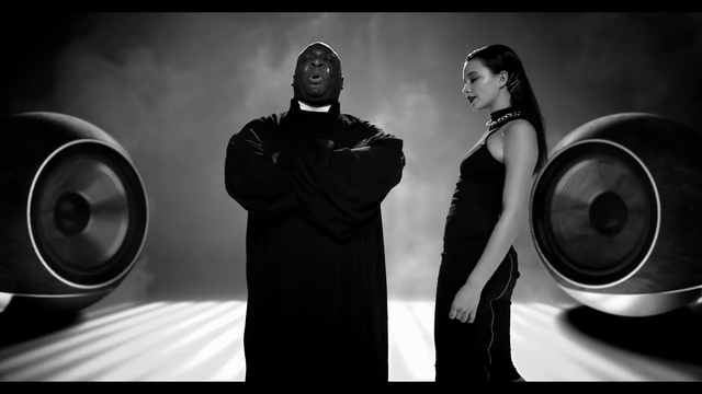 SMASH Feat. Ch.Armstrong - BREAK IT