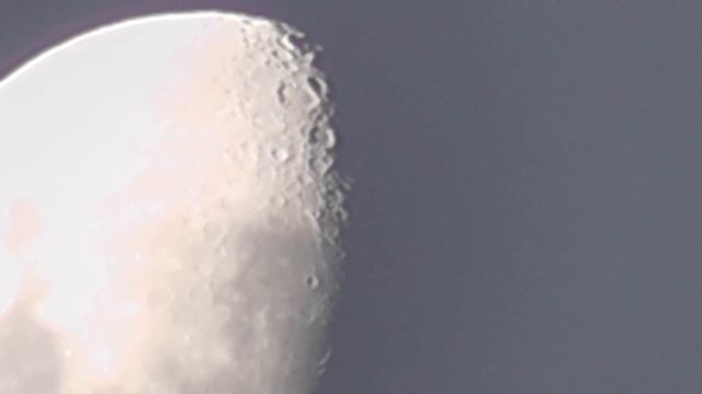 Moon Craters смотреть онлайн