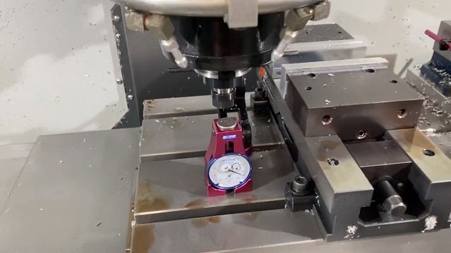 Edge Technologies Manual Tool setter on a Haas CNC Mill смотреть онлайн