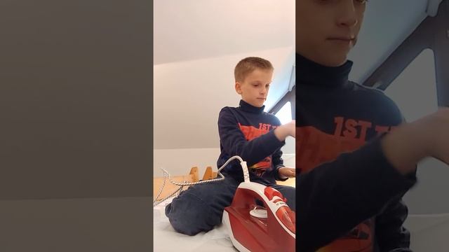 УТЮГ ТЕСЛА смотреть онлайн
