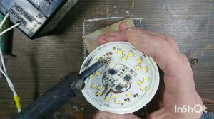 #2. Ремонт лампочки.Понижаем ток. Перепаиваем светодиод.