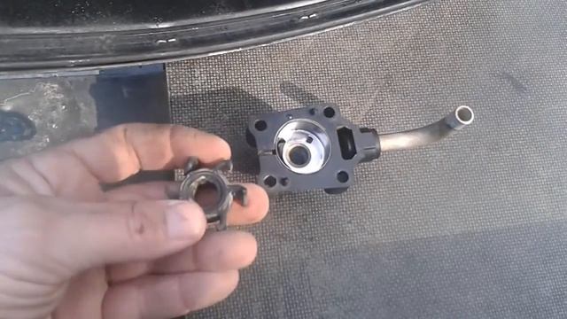 Мотор MERCURY.10 лет эксплуатации. Обзор и ремонт помпы. Замена крыльчатки.