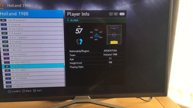 Holland 1988 PES 2018 PS4 Ted Option File смотреть онлайн