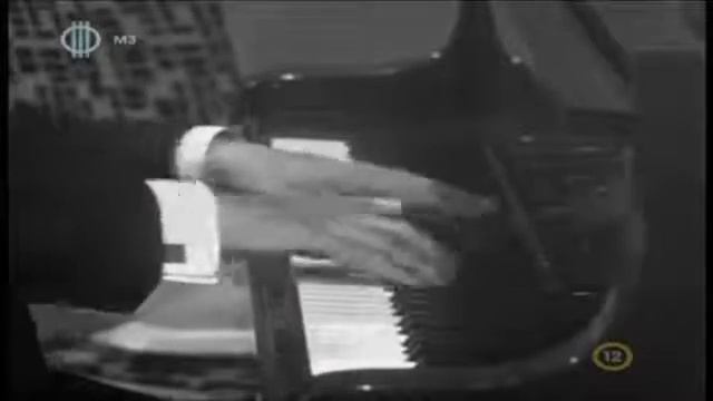 Antal Imre zongorázik. Chopin Op 6 No 2 Cisz Moll Mazurka Mazurka C# sharp minor Op 6 No 2 смотреть онлайн