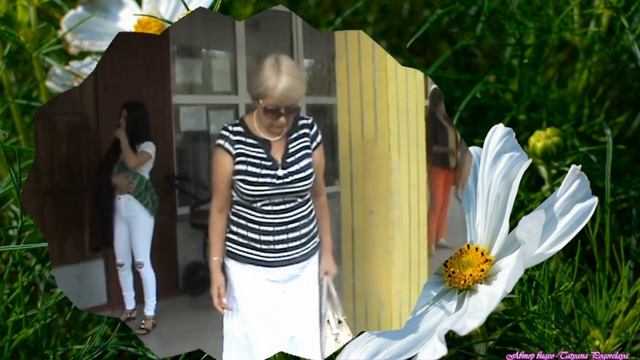 АВГУСТ - ЕЩЕ НЕ ОСЕНЬ...С началом последнего летнего месяца! Музыкальная открытка! смотреть онлайн