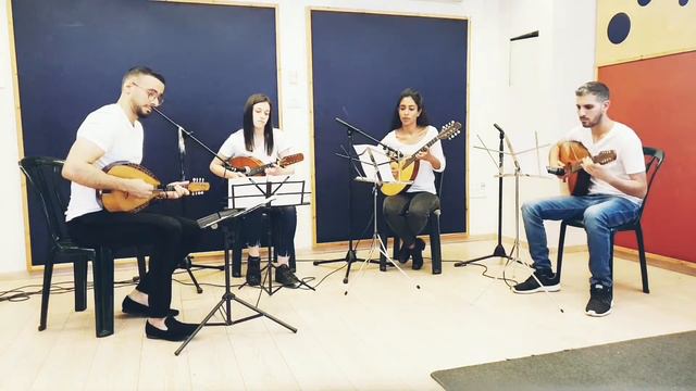 Dolce Mandolin Quartet - Avre Tu Puerta Cerrada - אברה טו - רביעיית מנדולינות смотреть онлайн