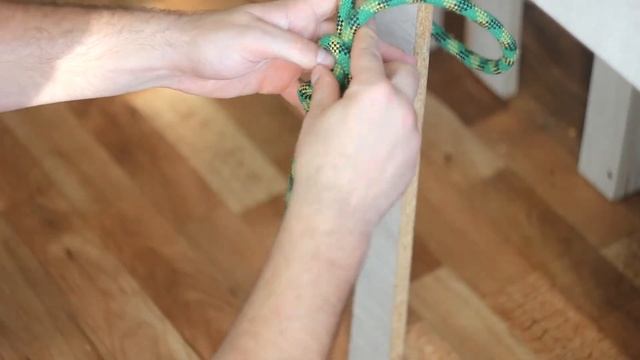 УЗЕЛ "ВОСЬМЕРКА" ОДНИМ КОНЦОМ ИЛИ КАК НАДЕЖНО ВВЯЗАТЬСЯ КУДА УГОДНО И ПРИВЯЗАТЬСЯ К ЧЕМУ УГОДНО! смотреть онлайн