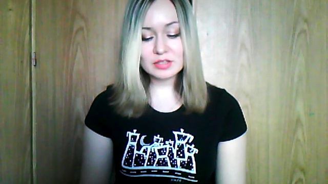 Russian Girl Speaking English / Пытаюсь говорить по-английски смотреть онлайн