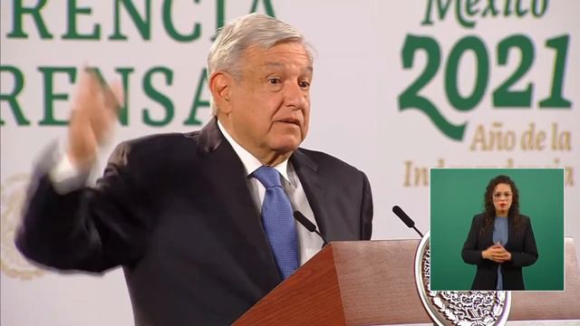 Erika Gonzáles De Sin Línea MX Expone a Krauze y Camín en la Mañanera. смотреть онлайн