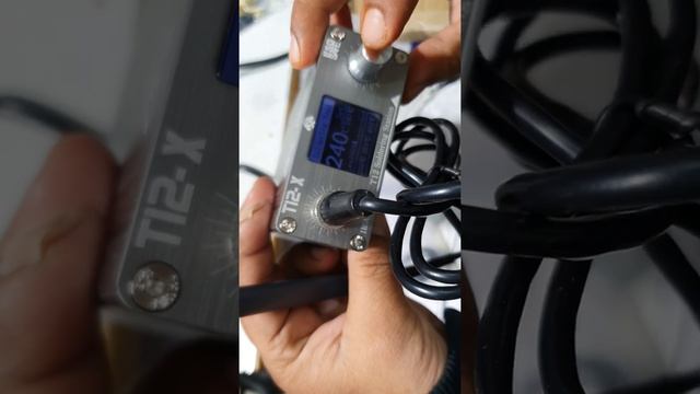 T12 X Soldring Station with Special Tip смотреть онлайн