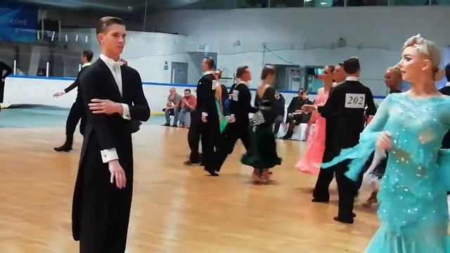 Фахрисламов Камиль - Сушенцова Александра, 14.10.2018, Стандарт, Молодёжь, г. Ижевск(3) смотреть онлайн