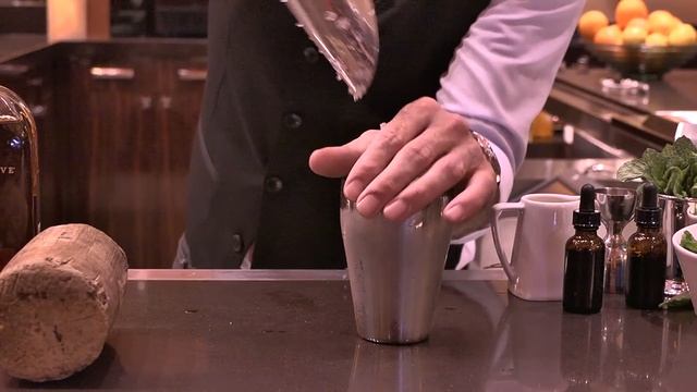 Charles Joly: The Kentucky Derby Prospector’s Julep смотреть онлайн