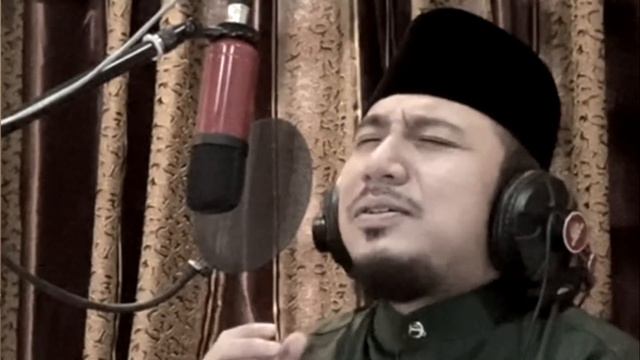 [LIVE PERFORMANCE] #livequarantinebusking - Azahari NOWSEEHEART & Mai Fusionista смотреть онлайн