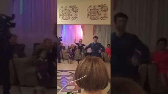 Ансамбль Вайнах г.Караганда отдыхают)) смотреть онлайн