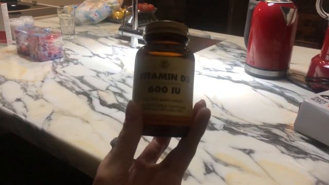 ДЕНЬГИ И СВЯЗИ РЕШАЮТ ВСЁ! смотреть онлайн