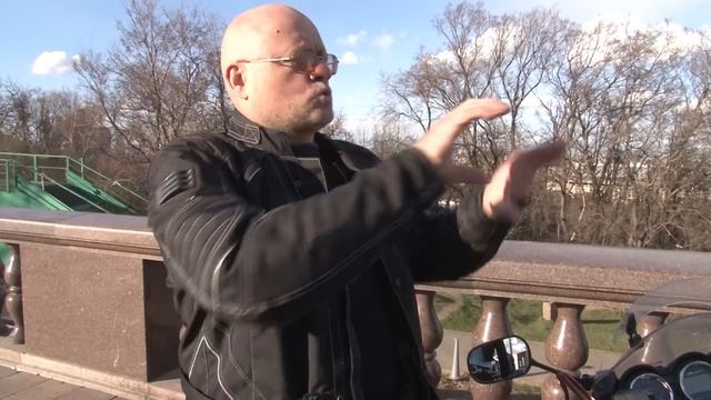 Глухие байкеры собрались на открытии мотосезона. C субтитрами смотреть онлайн