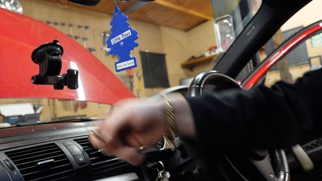 Every BMW Owner Needs This Device & Feature !! смотреть онлайн