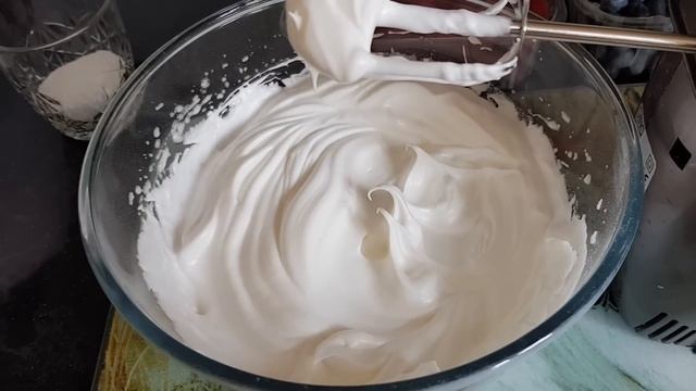 624. ОБРЕЗАЛИ ЛИСТВУ НА ТОМАТАХ. ПЕКУ ТОРТ В НОВОЙ ДУХОВКЕ смотреть онлайн