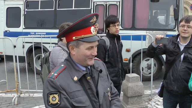 Задержания на Красной Площади 20 Апреля 2013 ч.1 смотреть онлайн
