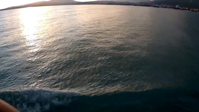 vlog ГЕЛЕНДЖИК / Морская прогулка на Корсаре / Путешествие с Джеком Воробьем смотреть онлайн