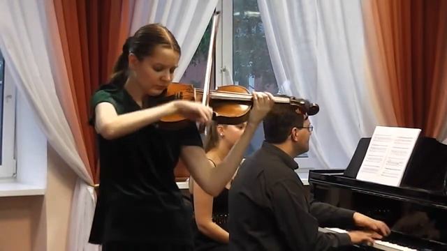 Sofya Loos. Равель. Цыганка
