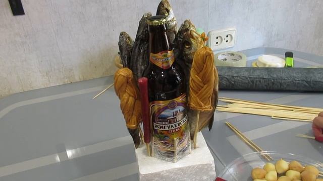 Букет для мужчины | Как сделать букет в ПОДАРОК смотреть онлайн