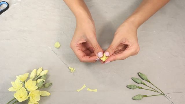 Фрезия из бумаги I Crepe Paper Freesia I Мастер-класс