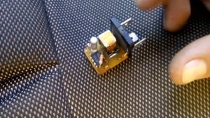 Ваз 2110 при запуске двигателя, постоянно щелкает реле поворотов