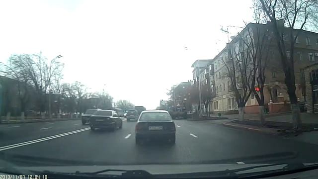 тупо подрезал. маты