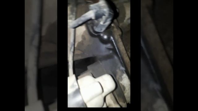 Где находится номер двигателя 64698 Mercedes-Benz Sprinter смотреть онлайн