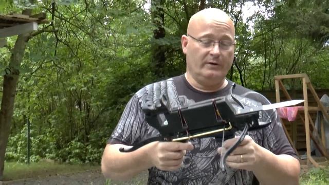 Tiny 2" slingshot breaks bottles, shoots full size arrows смотреть онлайн