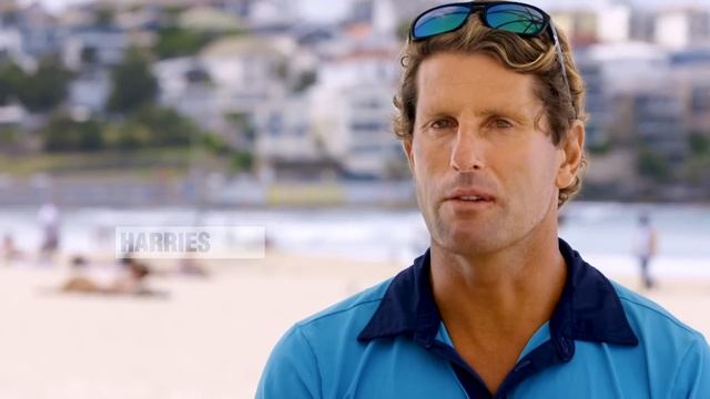 Worst Blue Bottle Jellyfish Stings on Bondi Rescue смотреть онлайн