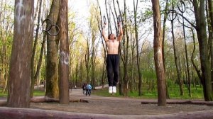 ТОП - 5 ПРОСТЫХ УПРАЖНЕНИЙ на КОЛЬЦАХ Для Начинающих ★