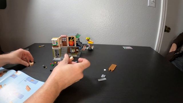 Lego Creator 31131 Downtown Noodle Shop Build and Review смотреть онлайн