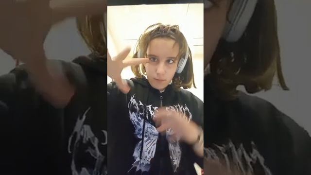 как лучше с челкой или без смотреть онлайн