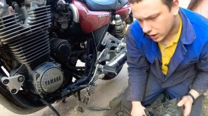 Yamaha XJR 1200/1300 натяжка цепи.