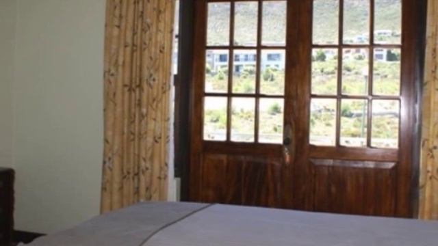 4.0 Bedroom Residential For Sale in Chanteclair, Hermanus, South Africa for ZAR R 2 900 000 смотреть онлайн