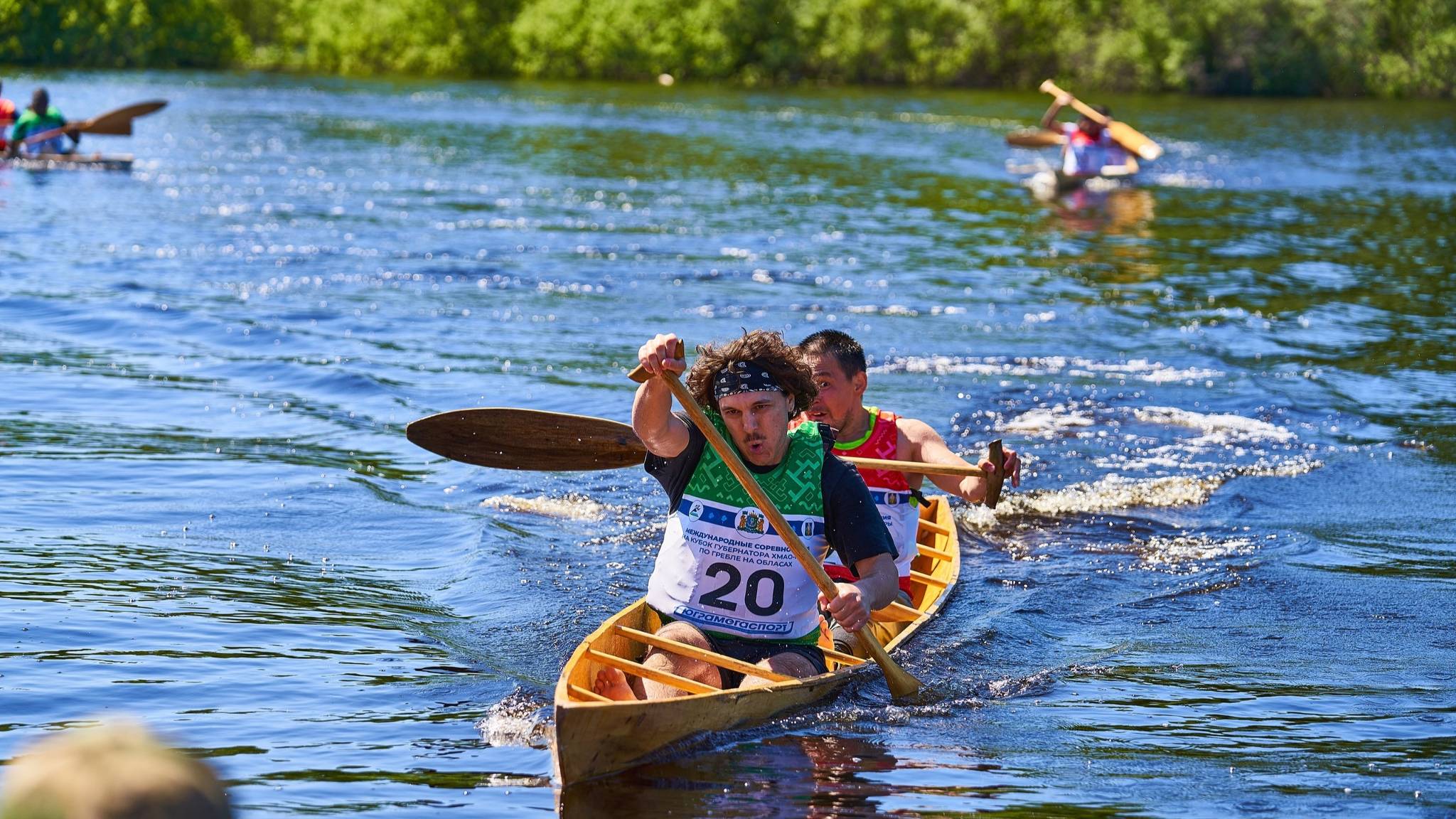 На спорте. Югорские обласы