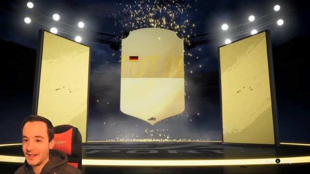 OPENING MY FUT CHAMPS PLAYER PICK REWARDS!!! - FIFA 19 ULTIMATE TEAM PACK OPENING смотреть онлайн