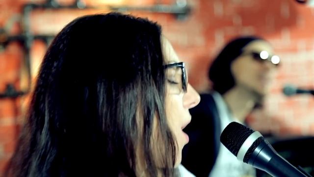 Сергей Воропаев и Полина Ларсен "Why Should I Go" смотреть онлайн