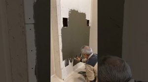 Как готовить основание для монтажа изразцов