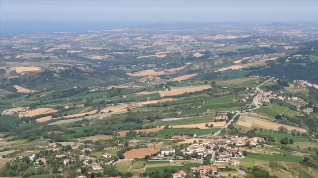 VLOG:Отдых с собакой в Европе//Йорк в Сан-Марино смотреть онлайн